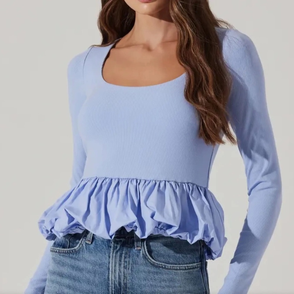 NWOT ASTR Bubble Peplum Top Periwinkle Blue Size Medium